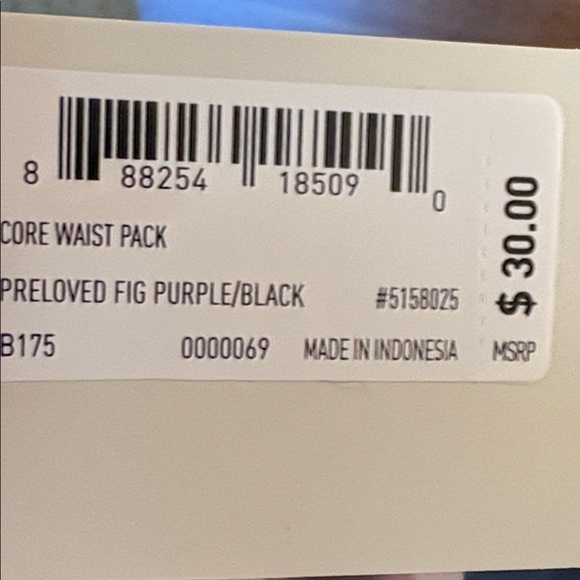 NWT Adidas Unisex Belt Bag- lilac with black print and nylon straps- adorable 💜 - Picture 11 of 12